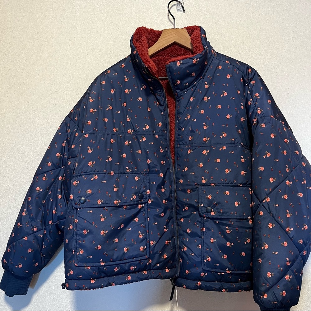 American Eagle Outfitters AEO reversible floral print jacket Sherpa Large